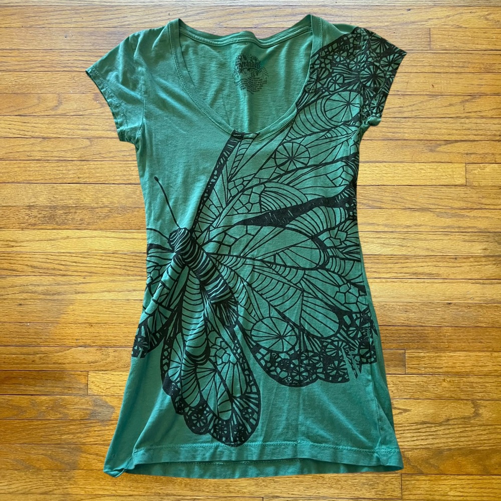Stranded Womens Green Butterfly Graphic V-Neck T-Shirt XS Slim Fit Cotton